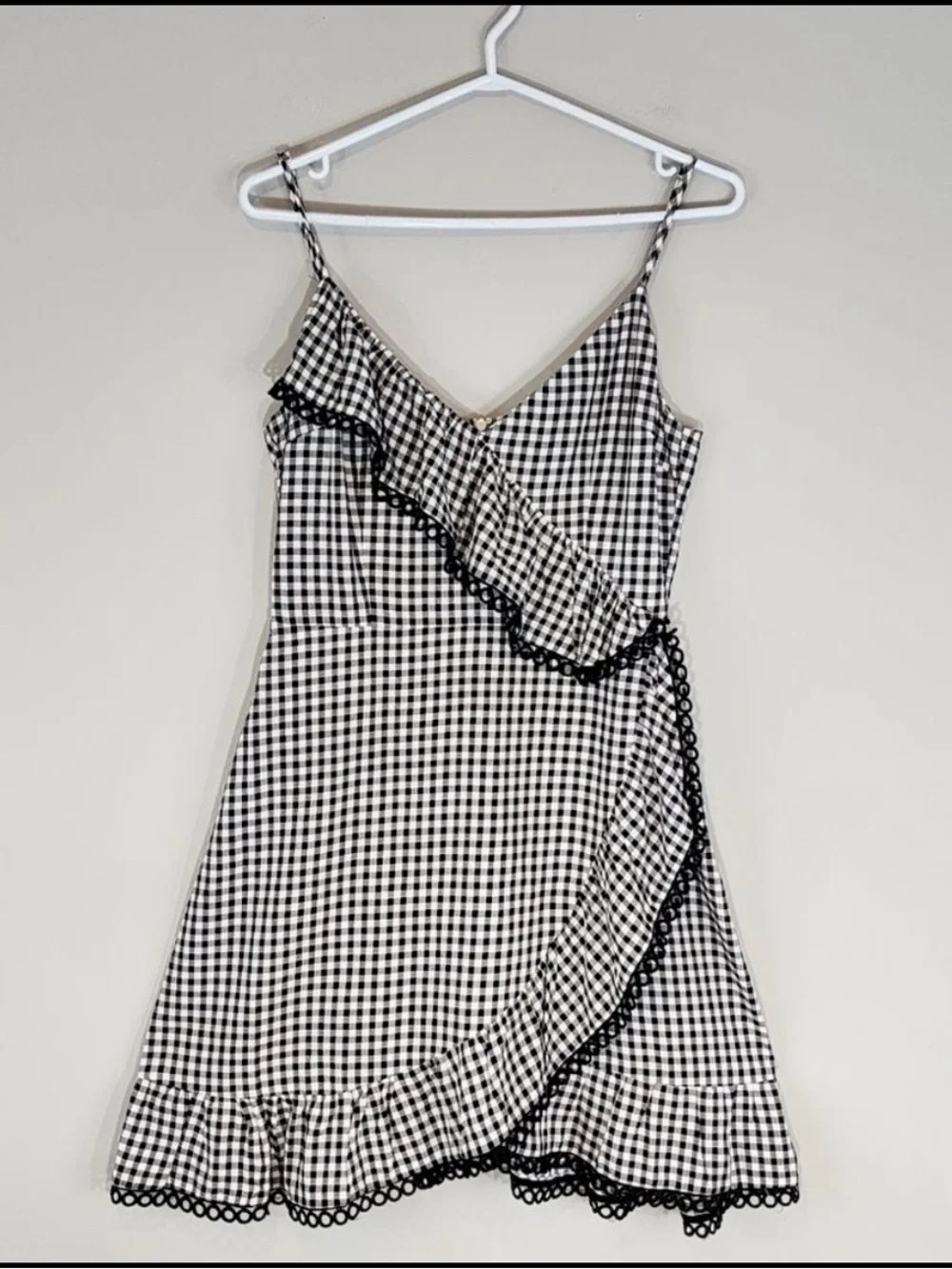 Revolve BB DAKOTA Gingham Ruffle Coquette Mini Dress Size 4 - Picture 2 of 10
